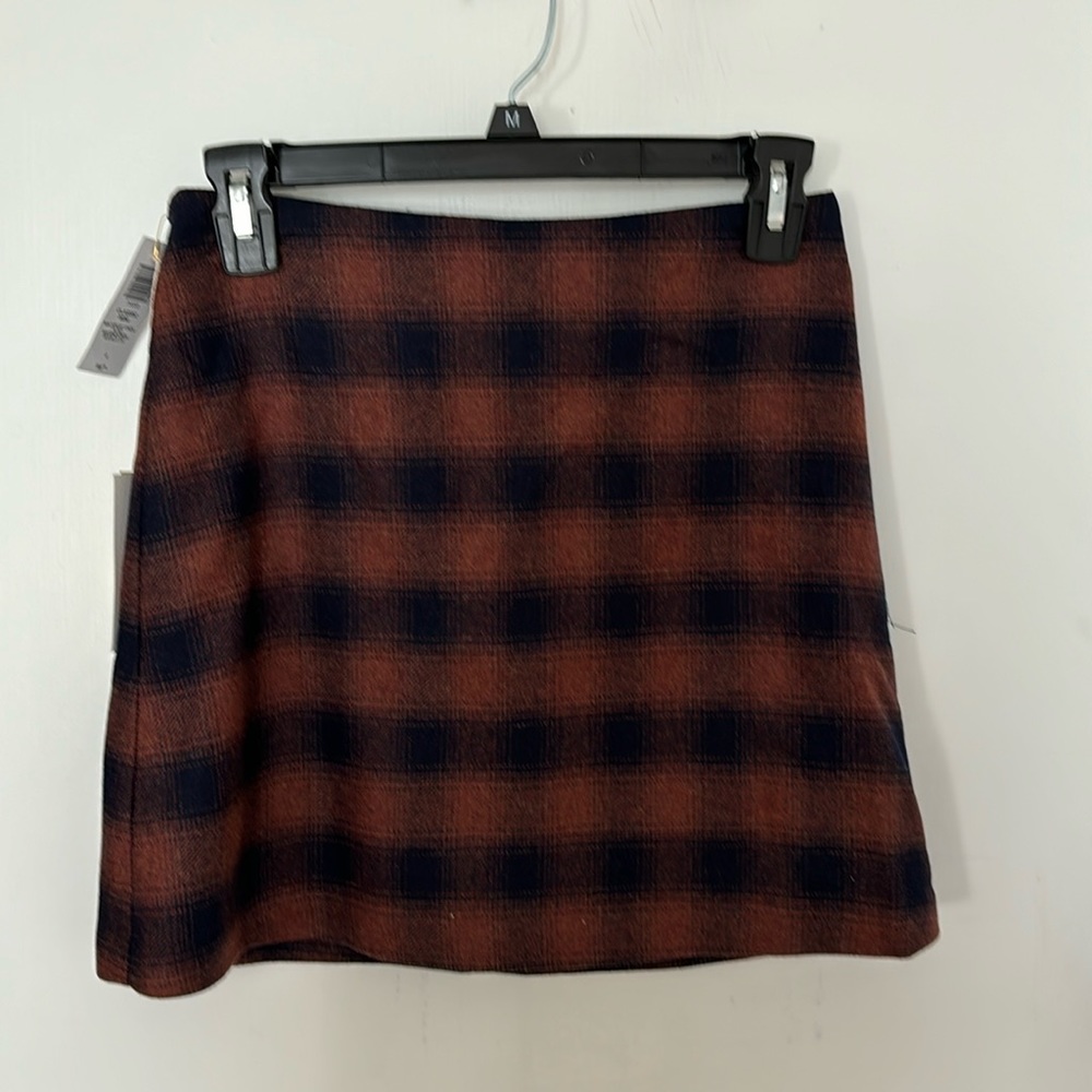 Aritzia pleated skirt Taylor swift size 4 new with tags